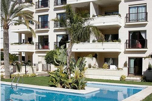 Nuevo Golf Apts El Albir Esterno foto
